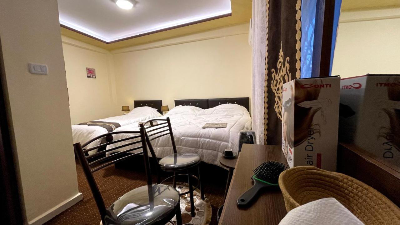 Ad Deir Guesthouse 瓦迪穆萨 外观 照片